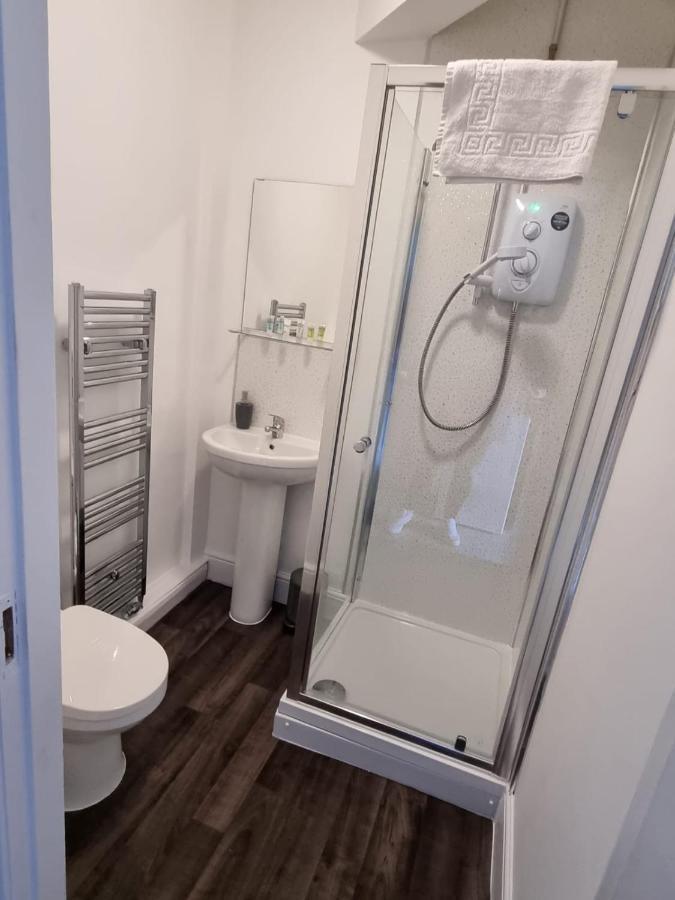 Grey Stone Studio Apartments Галифакс Экстерьер фото